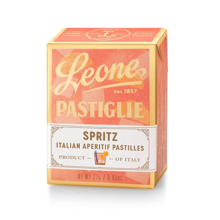 Alt-Text: Eine einzelne Verpackung der Leone Spritz Pastillen vor weißem Hintergrund.