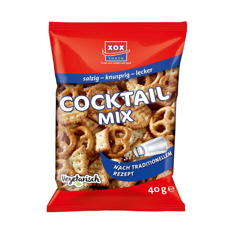 40g-Packung XOX Cocktailmix mit einer Mischung aus Minicrackern bestreut mit Salz, Sesam und Mohn sowie kleinen, fein gesalzenen Brezeln.